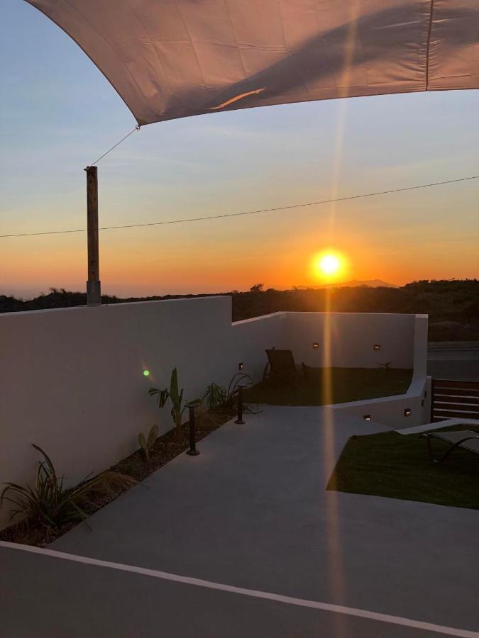 Lejardin Suites Santorini Pýrgos Eksteriør billede
