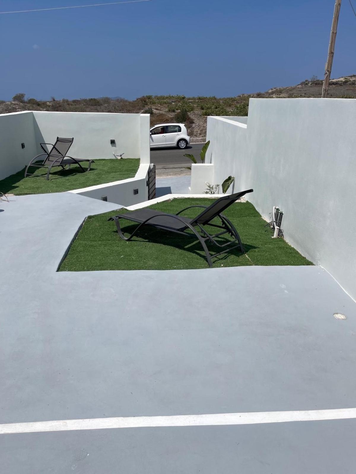 Lejardin Suites Santorini Pýrgos Eksteriør billede
